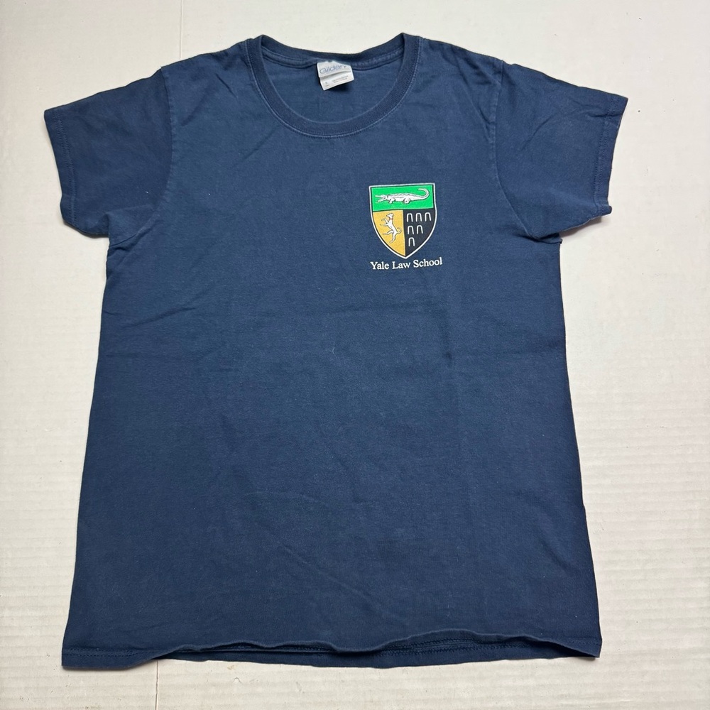 Rare Yale Law School Bill Clinton, The Dead Poet T-Shirt Gildan Size: Small